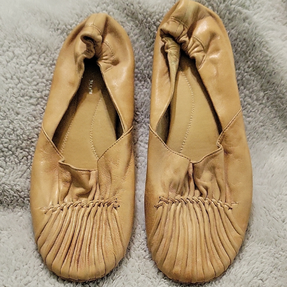 Tan Leather Women's Shoes